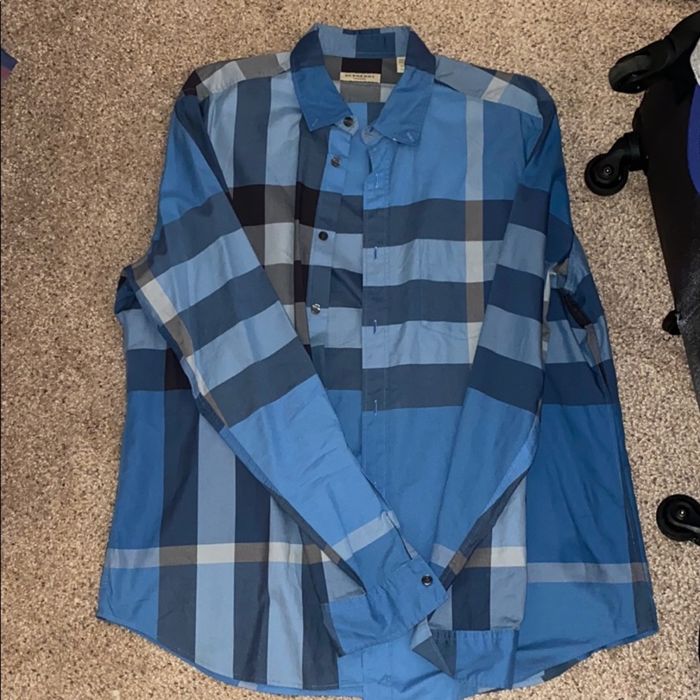 MENS BURBERRY BUTTON DOWN